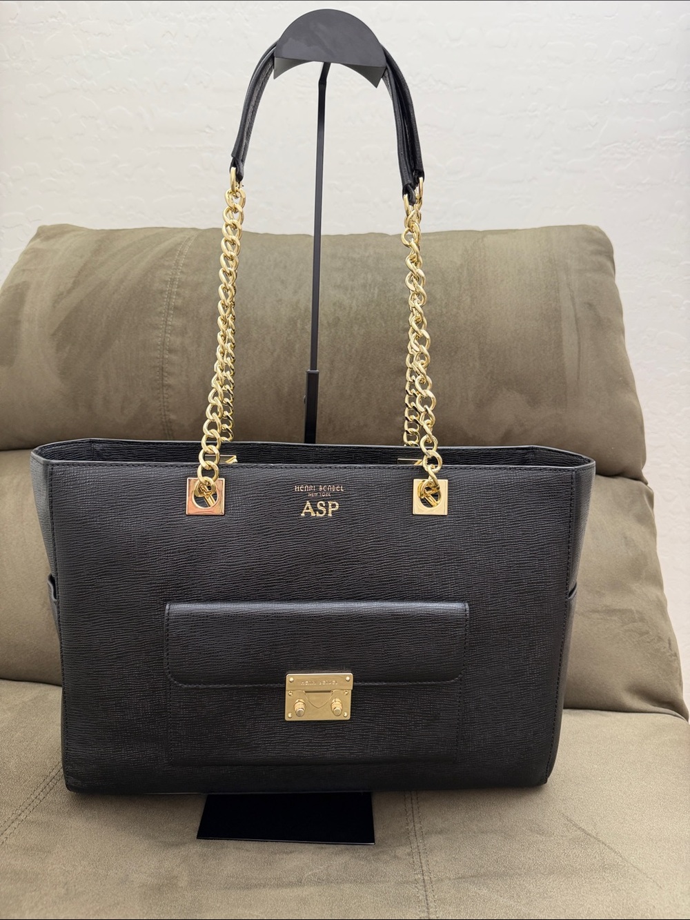 Henri Bendel Rare Black Saffiano Leather Chain Shoulder Tote Bag Gold Hardware